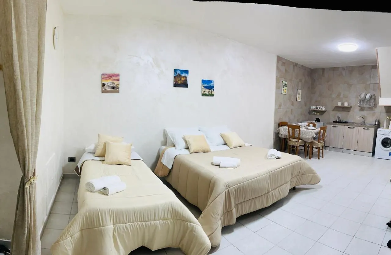 Apartment Home Crystal Naples Italy