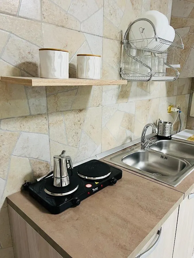 Home Crystal Naples