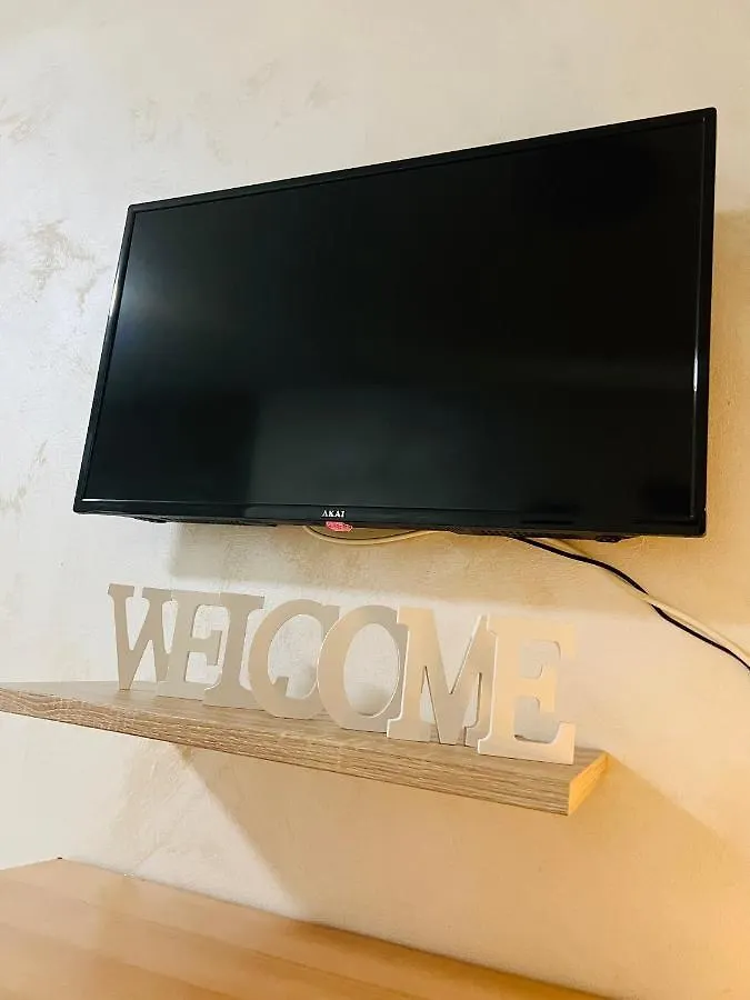 Home Crystal Naples Apartment